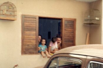 Oh Mãe, nós somos o que? Pobres ou Ricos?